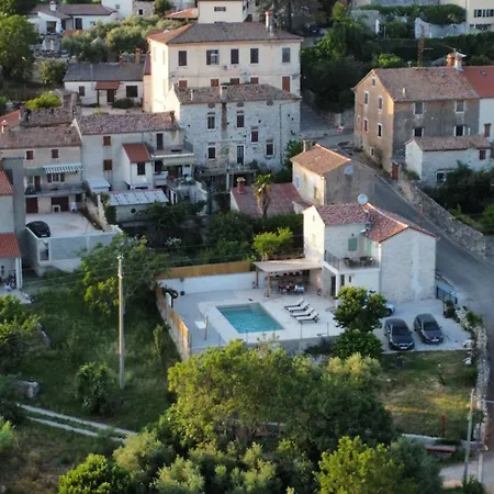 Feriehus New 2024! Casa Vecchia Višnjan