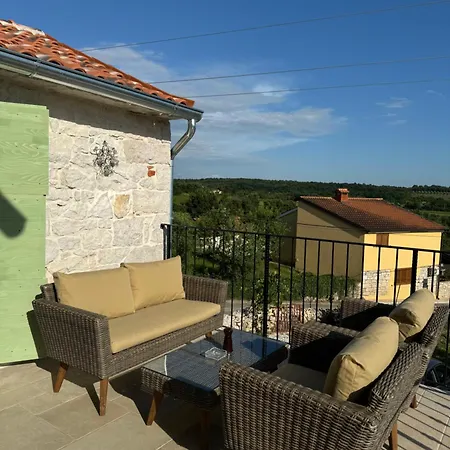 Dom wakacyjny New 2024! Casa Vecchia