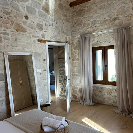 Ferienhaus New 2024! Casa Vecchia Višnjan