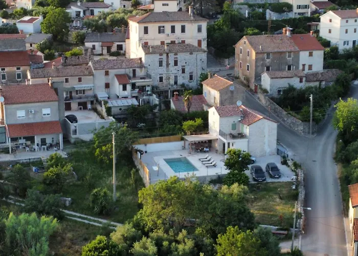 Casa de Férias New 2024! Casa Vecchia Višnjan